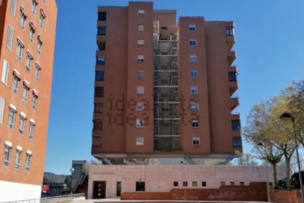 Local en venta en calle Toledo, 48
